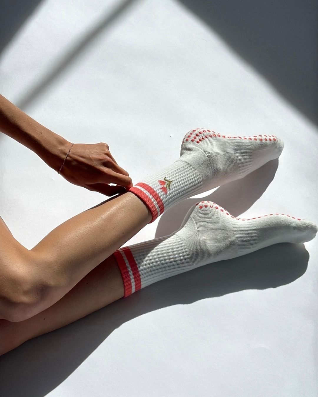 The Tulip Midi Grip Socks