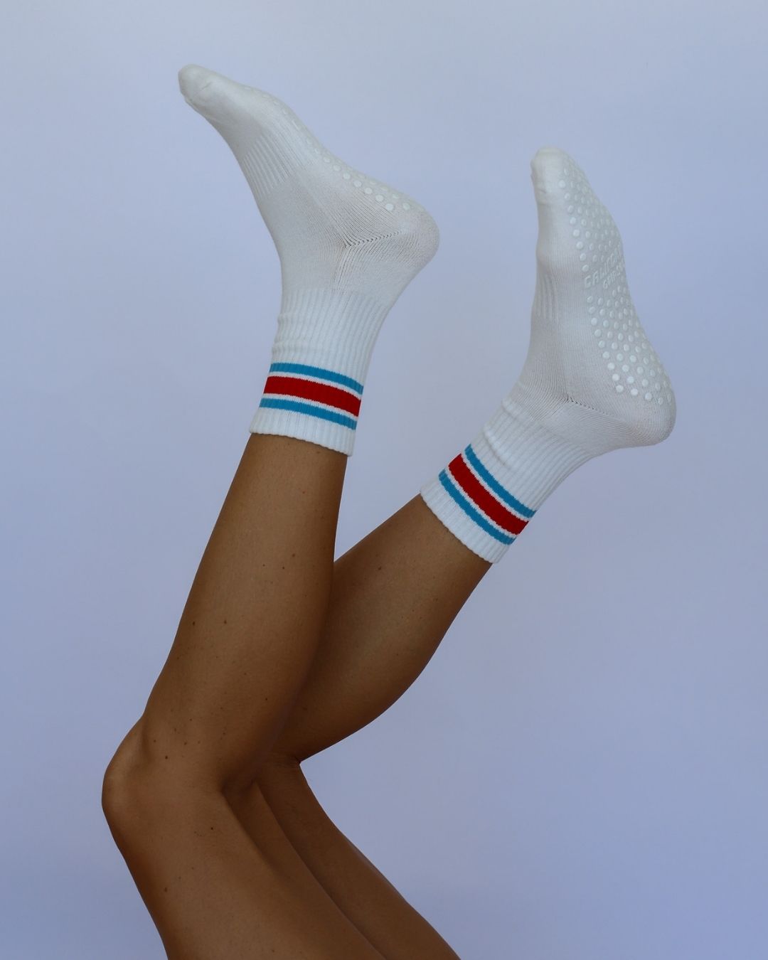 The USA Retro Midi Grip Socks