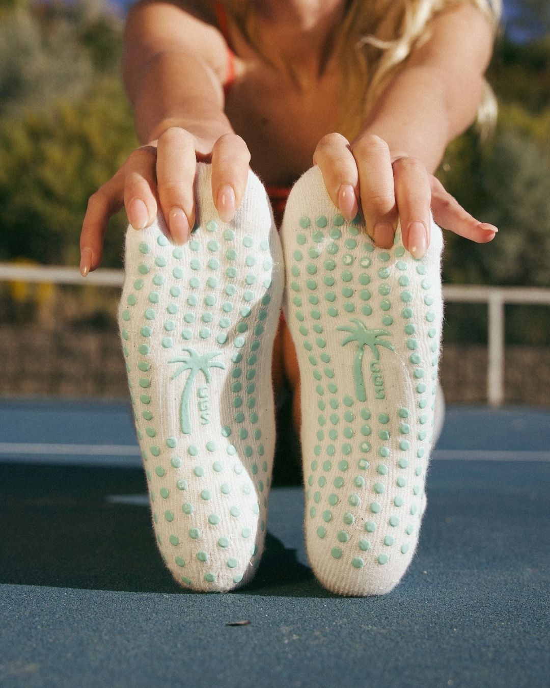 The Lemon Shortie Grip Socks