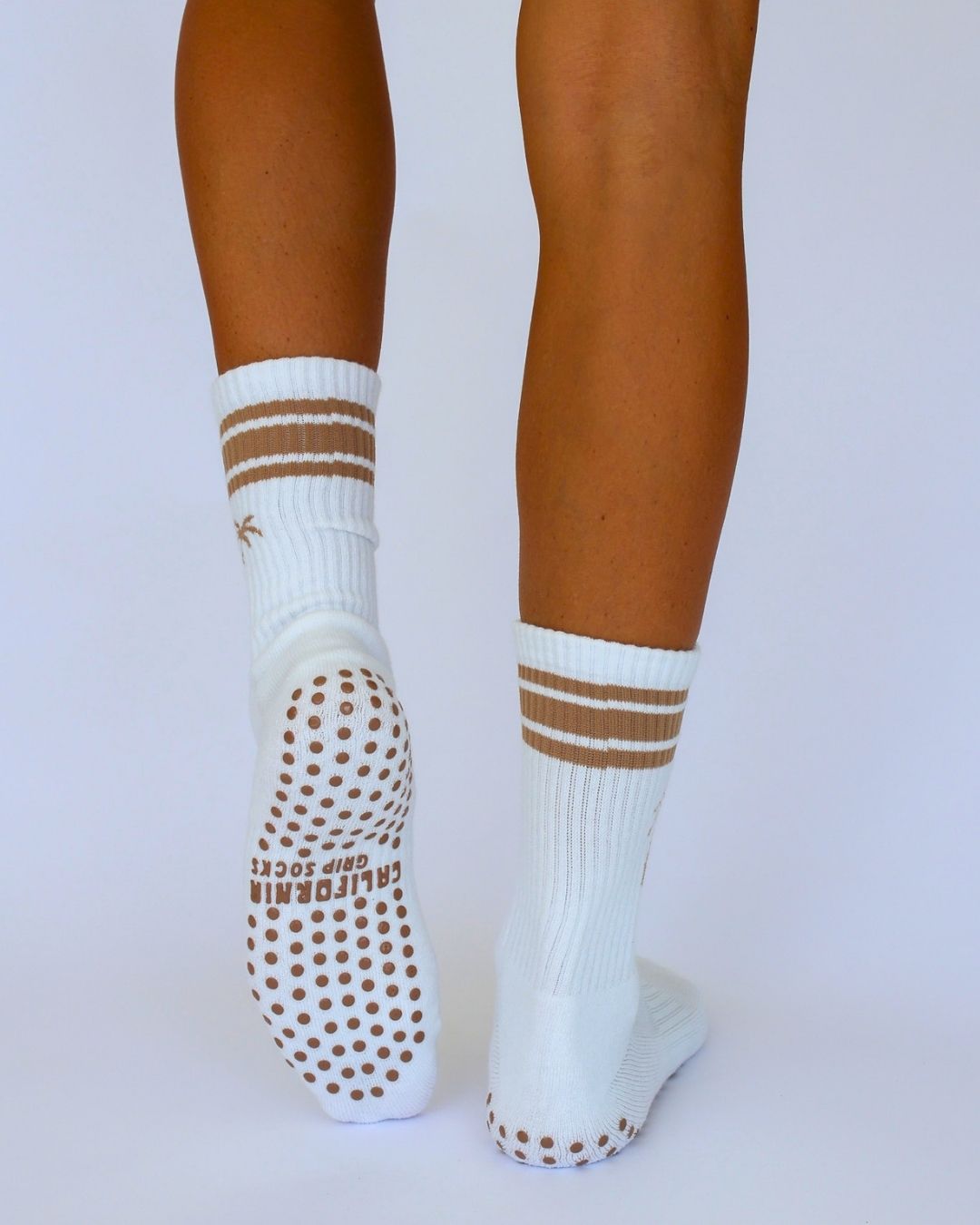The Palm Grip Socks - Khaki