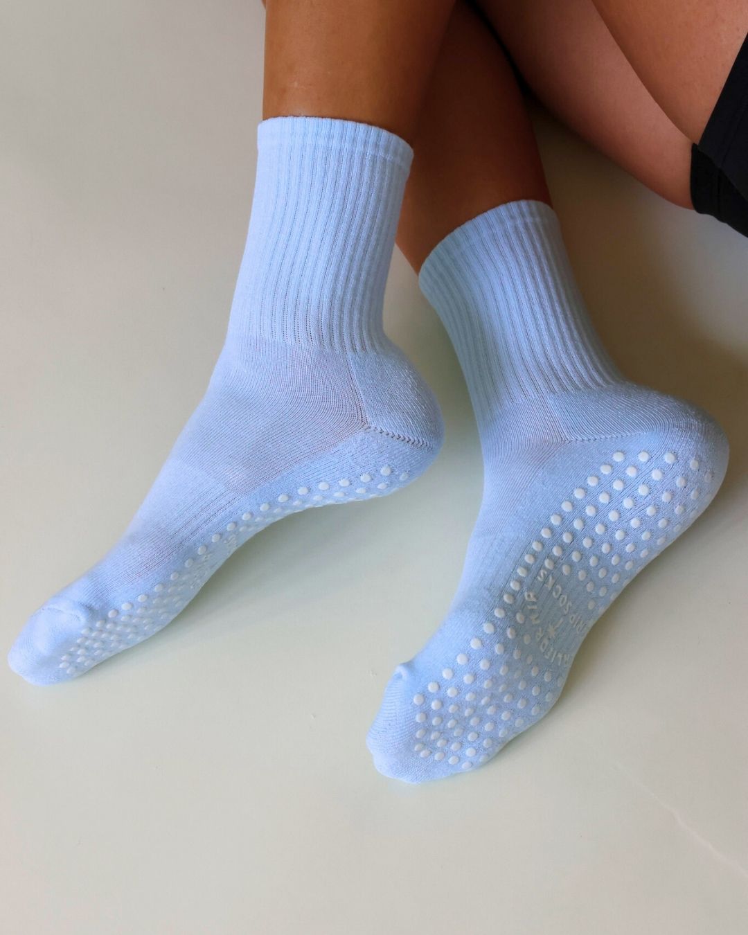 The Everyday Midi Grip Socks- Baby Blue
