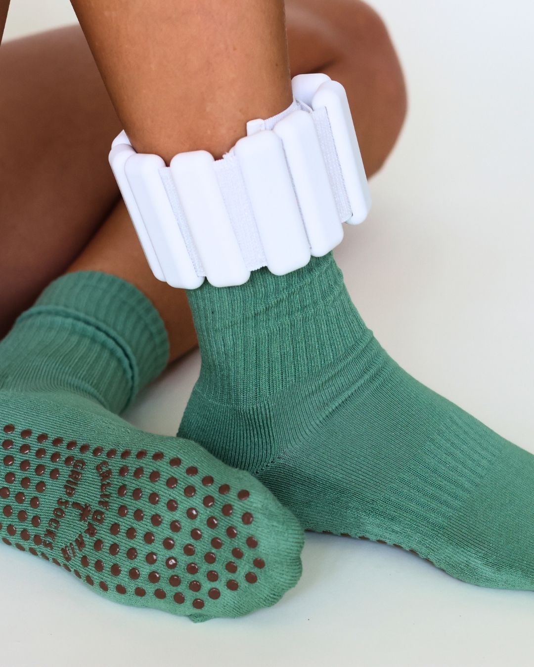 The Everyday Grip Socks - Sage