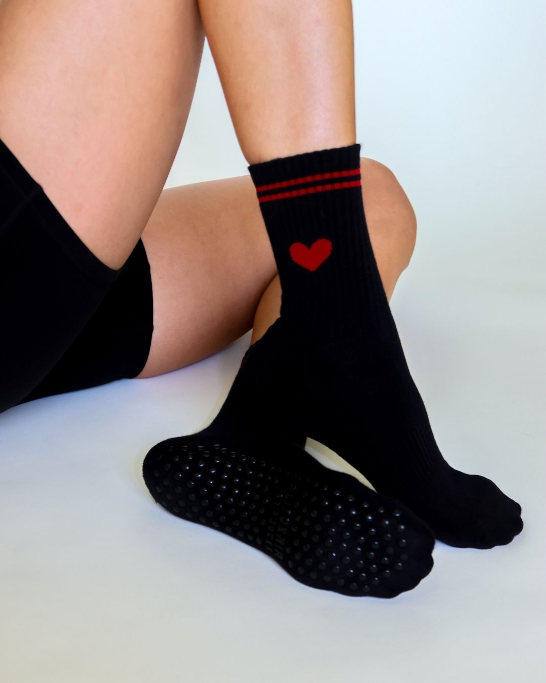 The Heart Grip Socks - Black