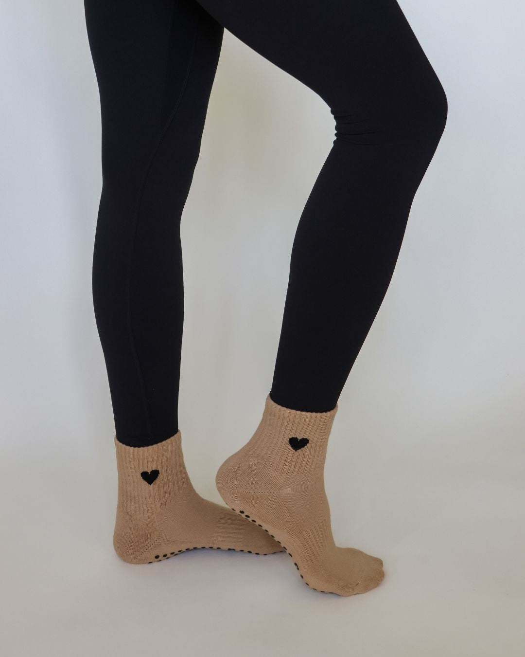 The Heart Shortie Grip Socks