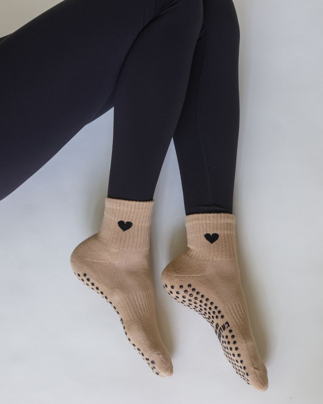 The Heart Shortie Grip Socks