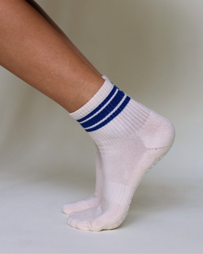 The Shorties - Short Crew Non Slip Grip Socks | California Grip Socks