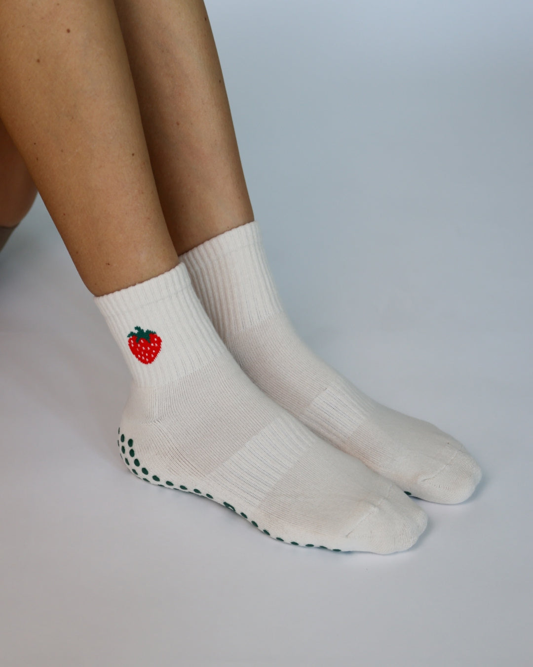 The Strawberry Shortie Grip Socks