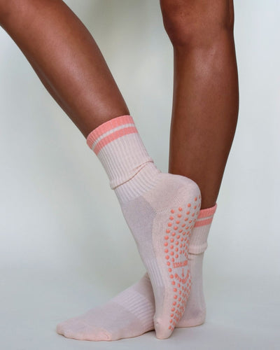 The Classic Grip Socks - Pink Stripes